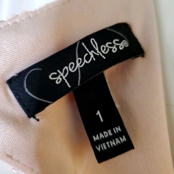 Blush Party Dress - Picture 4 of 11